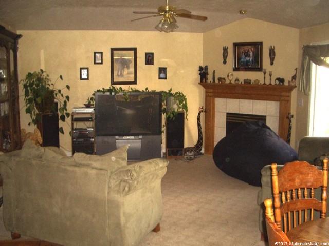6440 W 4425 S, Hooper, UT 84315 — photo 3