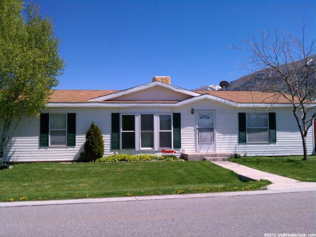 6 Manitoban Ln, Hyrum, UT 84319