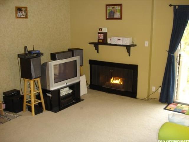 88 W 50 S #C-11, Centerville, UT 84014 — photo 3