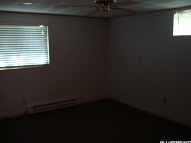 352 Bruce St, Clearfield, UT 84015 — photo 11