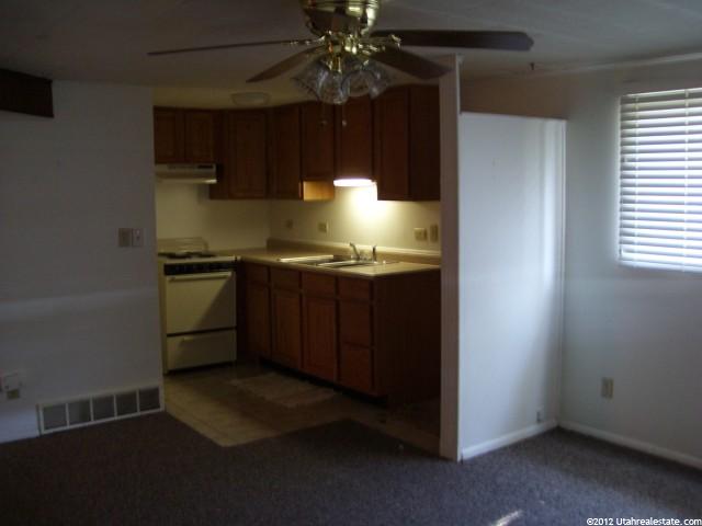 352 Bruce St, Clearfield, UT 84015 — photo 9