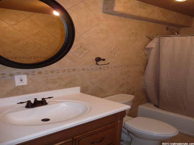 4083 S 3425 W, West Haven, UT 84401 — photo 10