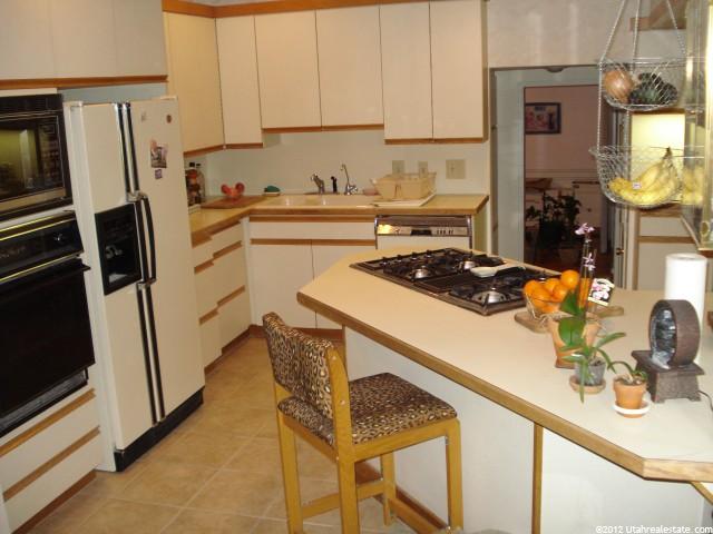 5547 S Dunbarton Dr E, Murray, UT 84117 — photo 3