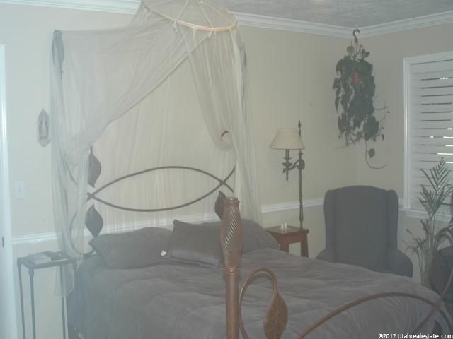926 N 800 W, West Bountiful, UT 84087 — photo 12