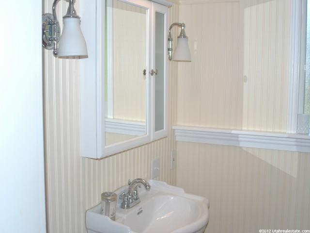 926 N 800 W, West Bountiful, UT 84087 — photo 6