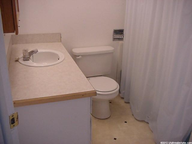 4236 S 2400 W, Roy, UT 84067 — photo 8