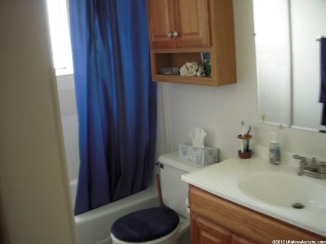 5762 S 4050 W, Roy, UT 84067 — photo 10