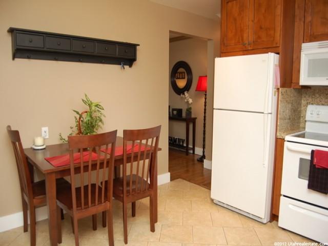 431 E Joye St, Murray, UT 84107 — photo 4