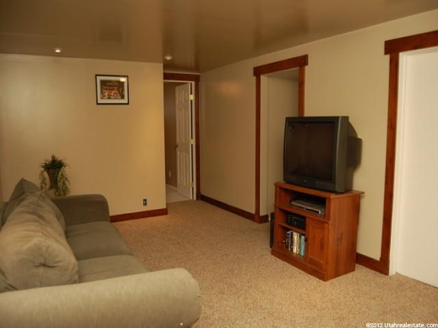 431 E Joye St, Murray, UT 84107 — photo 9
