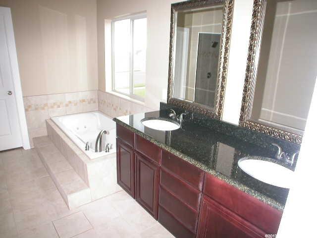 149 E 1770 N, Layton, UT 84041 — photo 6