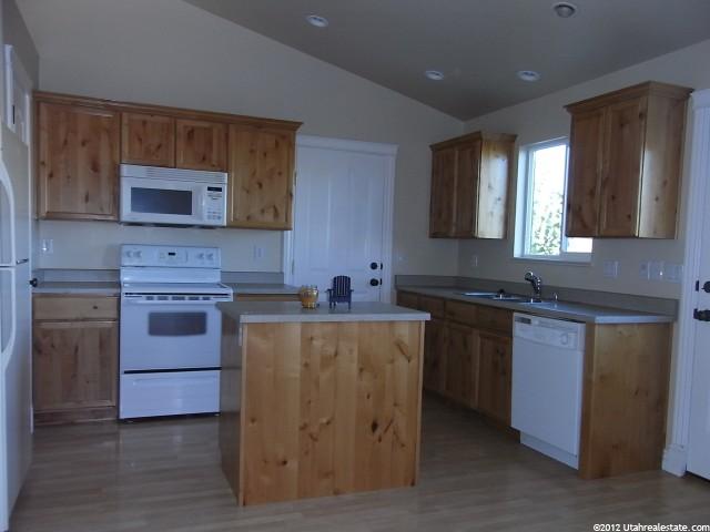 679 S 1580 W, Logan, UT 84321 — photo 4