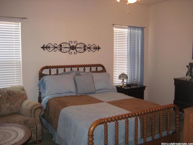 558 S 660 E, Ivins, UT 84738 — photo 8