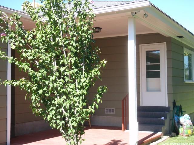 2846 E Morgan Dr E, Holladay, UT 84124 — photo 2