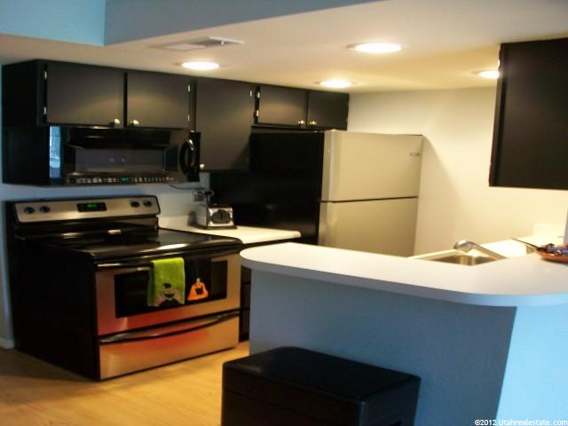 959 E Springcrest Ct S #10, Midvale, UT 84047 — photo 4