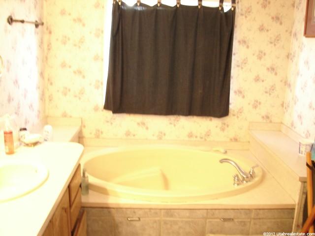 1890 Foothill Dr, Francis, UT 84036 — photo 6