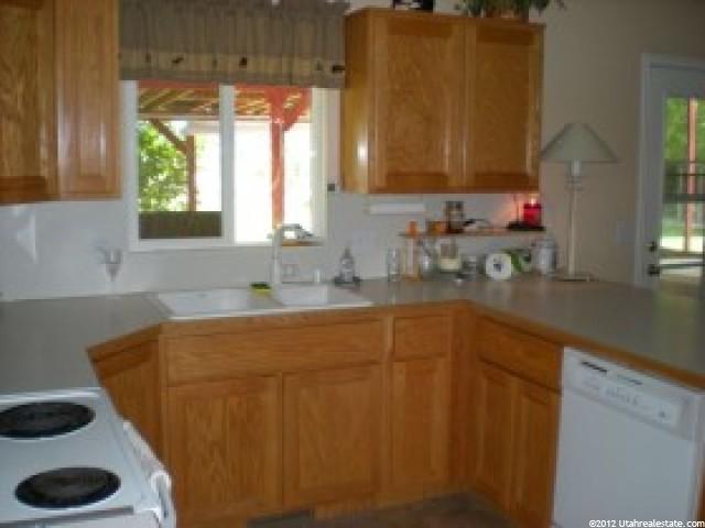7319 S 2050 E, South Weber, UT 84405 — photo 4