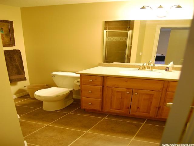 469 N 700 W, Clearfield, UT 84015 — photo 11
