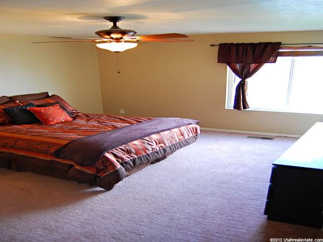 469 N 700 W, Clearfield, UT 84015 — photo 7