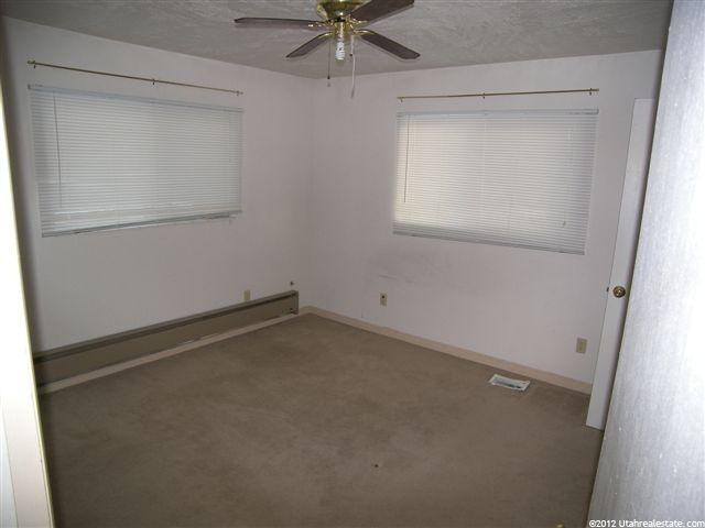 480 E Clark St, Grantsville, UT 84029 — photo 10