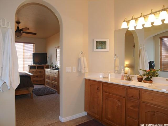 477 Lyndhurst Dr, North Salt Lake, UT 84054 — photo 7