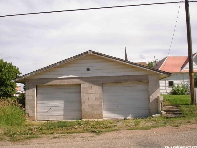 25 S Main St, Henefer, UT 84033 — photo 3