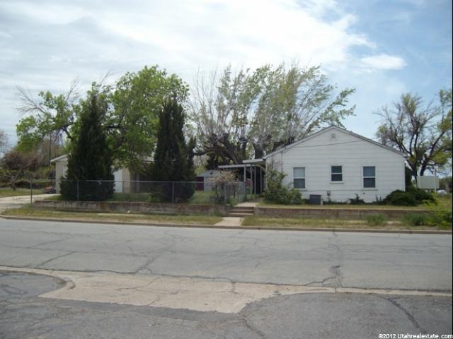 492 N Main St, Clearfield, UT 84015 — photo 2