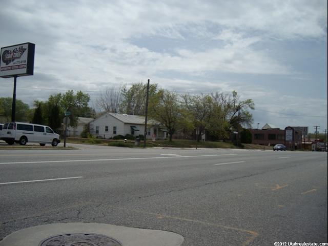 492 N Main St, Clearfield, UT 84015 — photo 3
