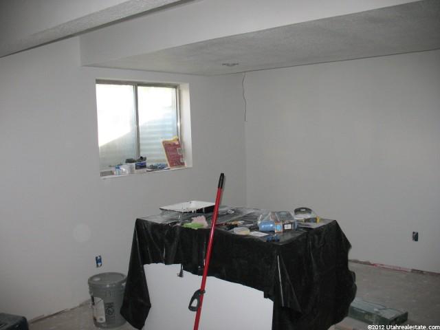 5638 S 2950 W, Roy, UT 84067 — photo 9