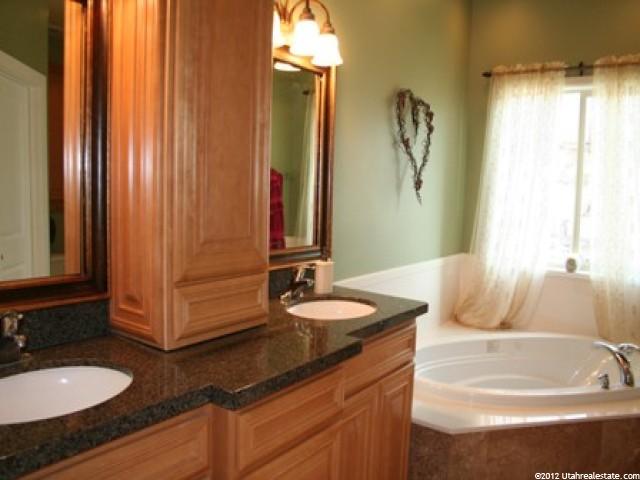 1517 Lakeview Way, Ogden, UT 84403 — photo 8