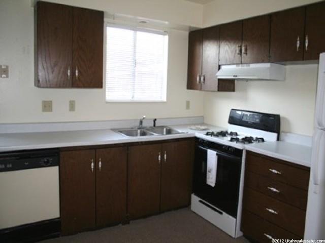 88 W 50 S #E-6, Centerville, UT 84014 — photo 6