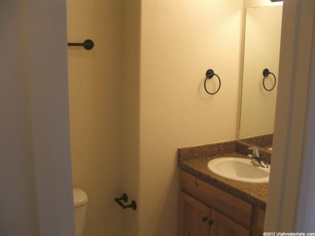 593 N 600 E, Smithfield, UT 84335 — photo 6