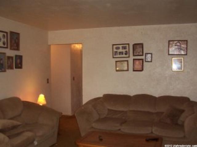 440 Laurel Dr, Sandy, UT 84070 — photo 5