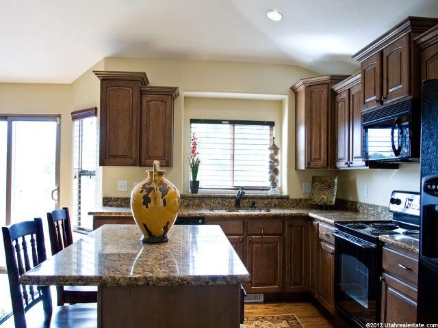 13228 Cherry Crest Dr, Draper, UT 84020 — photo 4