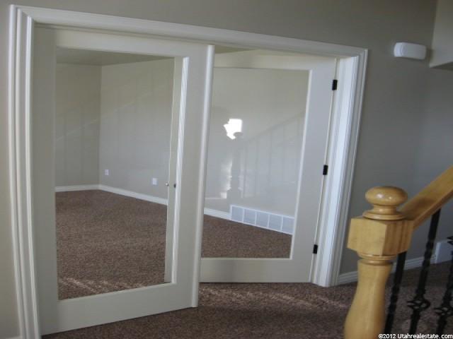 44 S 3525 W, Layton, UT 84041 — photo 4