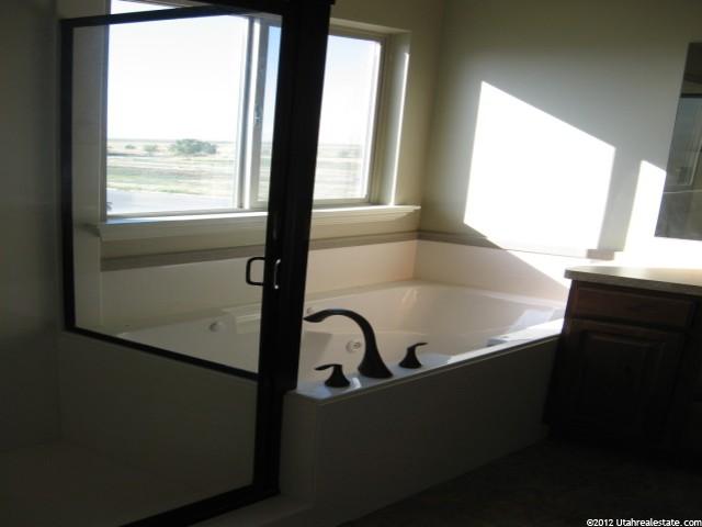 44 S 3525 W, Layton, UT 84041 — photo 5