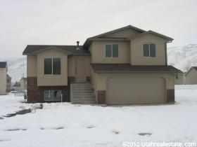 528 E Ridge Place Dr, Ogden, UT 84404