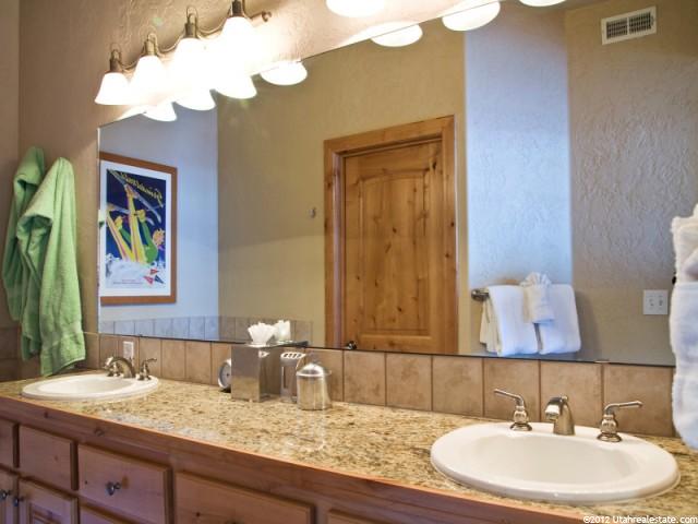 1678 W Redstone Ave #E, Park City, UT 84098 — photo 9