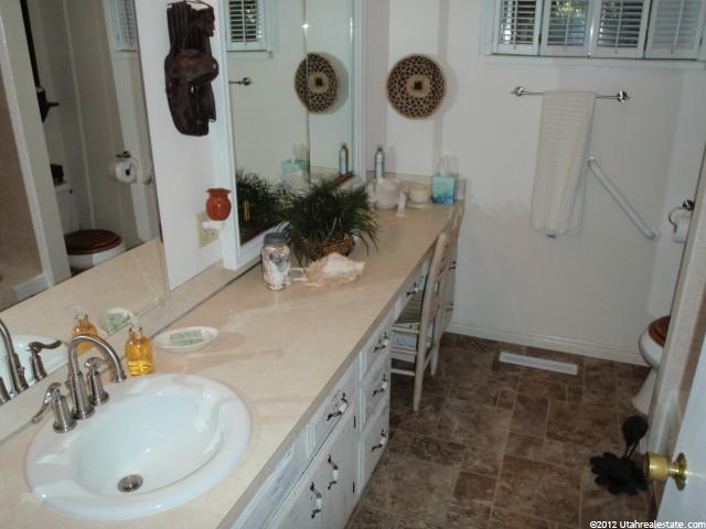 1967 S 1850 E, Ogden, UT 84401 — photo 8