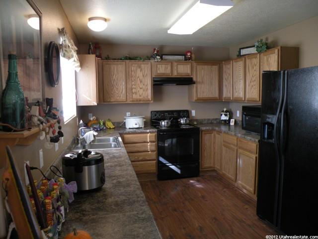 3795 N Deep Water Dr, Eagle Mountain, UT 84005 — photo 3