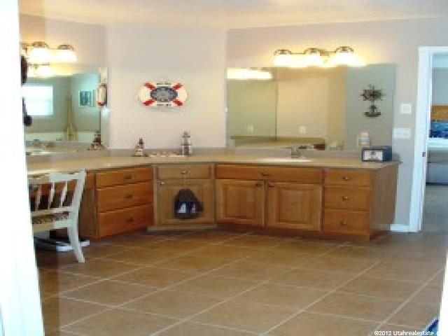 1648 N 3450 W, Plain City, UT 84404 — photo 10