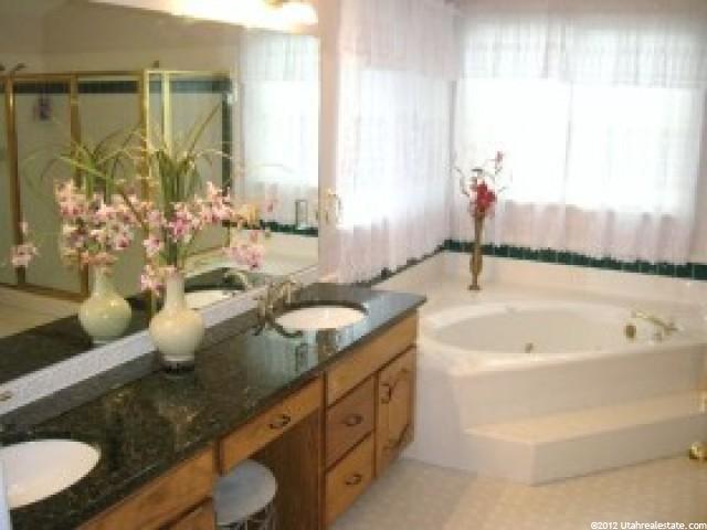 3566 N 180 E, Provo, UT 84604 — photo 4