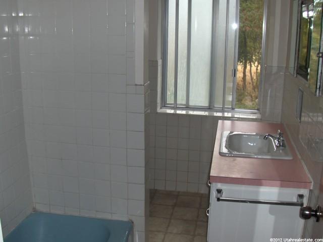 120 S 200 E, Spring City, UT 84662 — photo 10