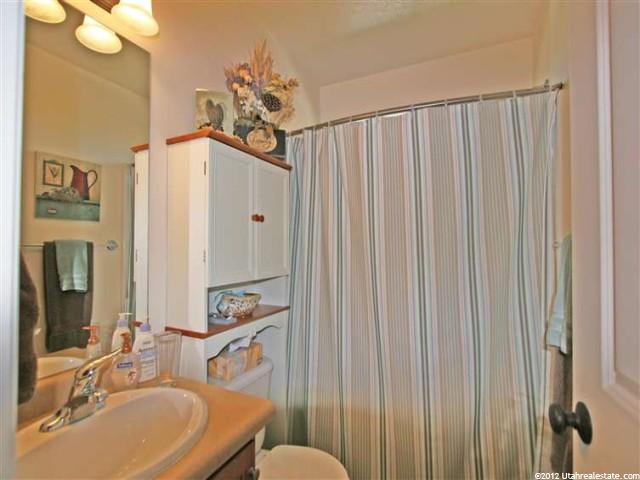 1400 E 100 S, Hyrum, UT 84319 — photo 11