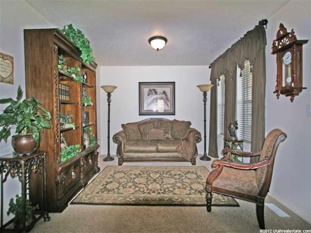 1400 E 100 S, Hyrum, UT 84319 — photo 4