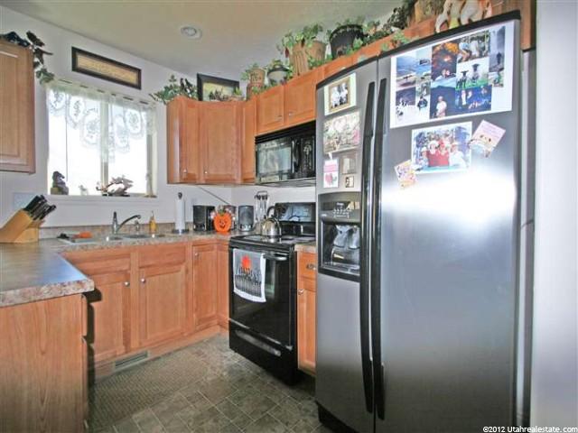1400 E 100 S, Hyrum, UT 84319 — photo 7