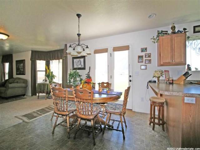 1400 E 100 S, Hyrum, UT 84319 — photo 9