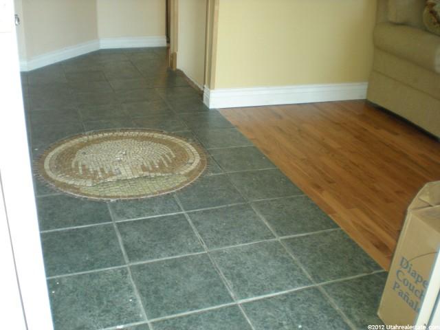 26 E Shepard Ln, Kaysville, UT 84037 — photo 2
