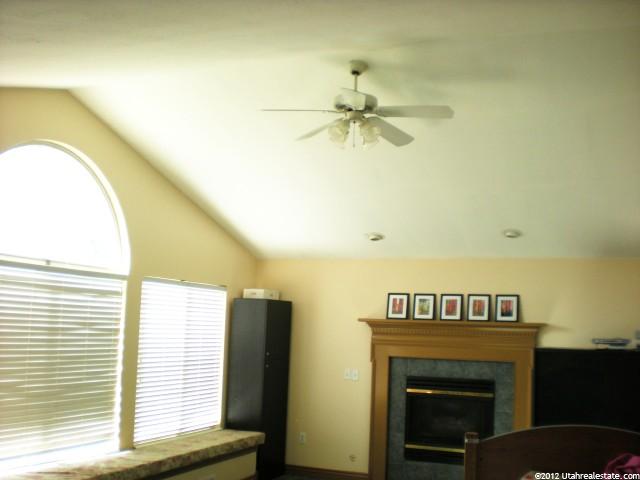 26 E Shepard Ln, Kaysville, UT 84037 — photo 4