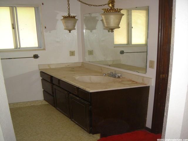 9525 Deer Run Pl, Sandy, UT 84092 — photo 3