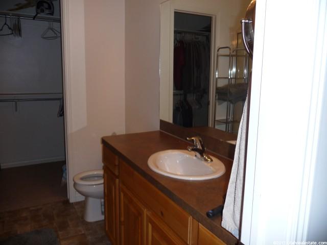2588 W 2025 N, Clinton, UT 84015 — photo 9